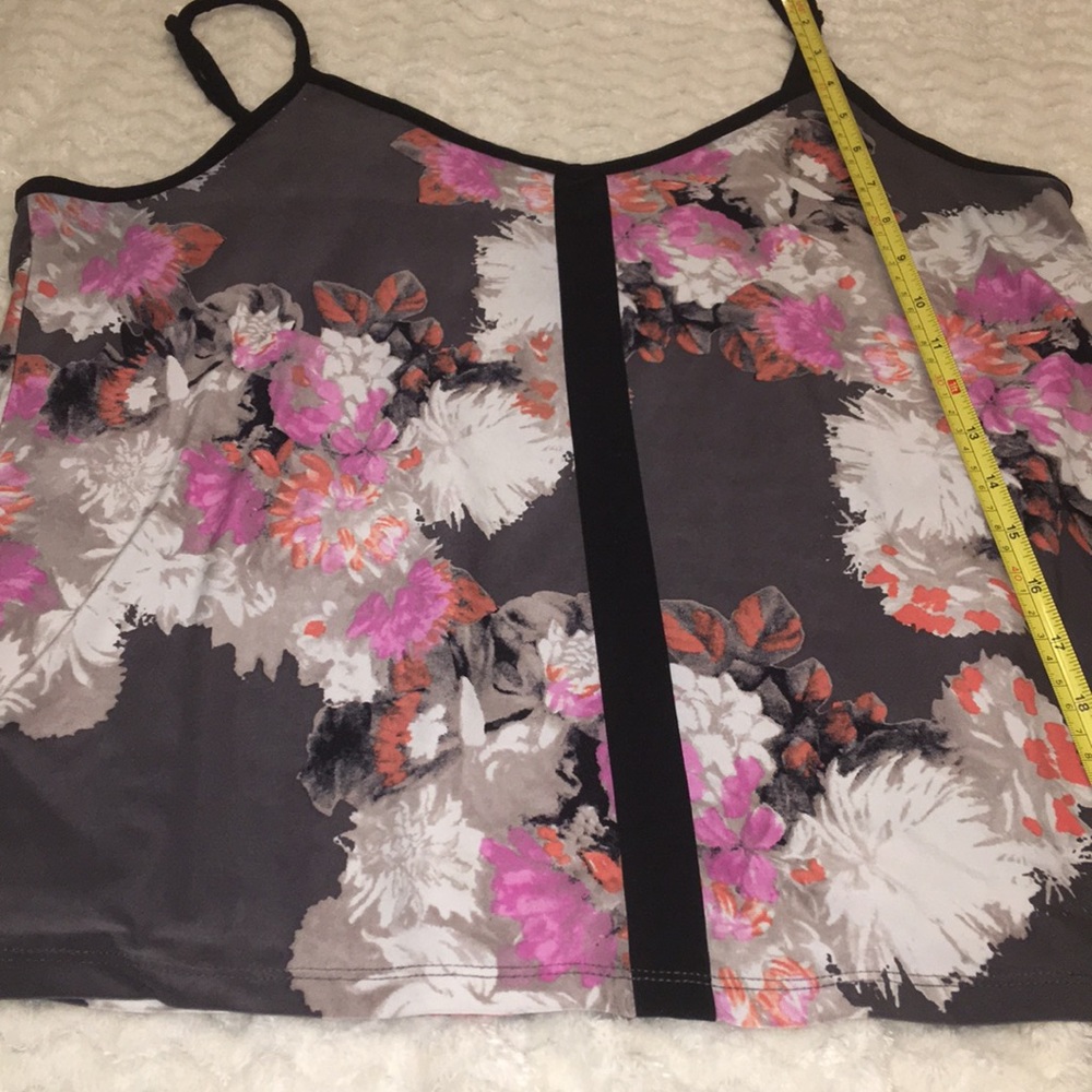 Floral top